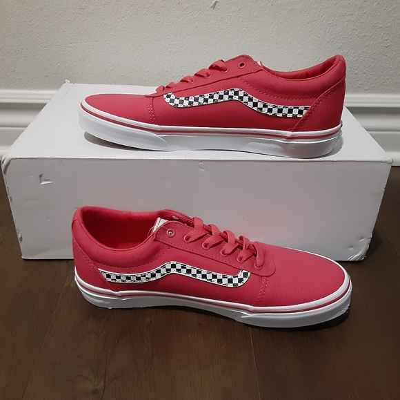 Vans - Picture 4 of 4